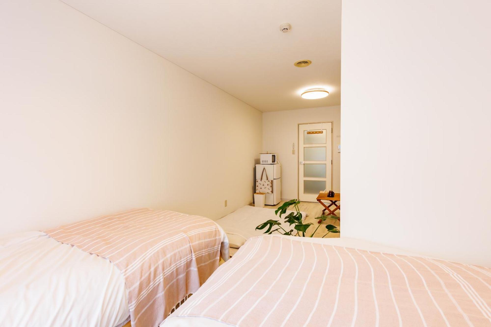 Hideaway Miyakojima Apartment Osaka Exterior photo